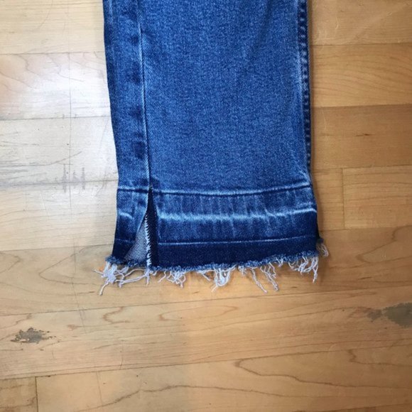 High-waisted flare Yoga jeans - Picture 4 of 8